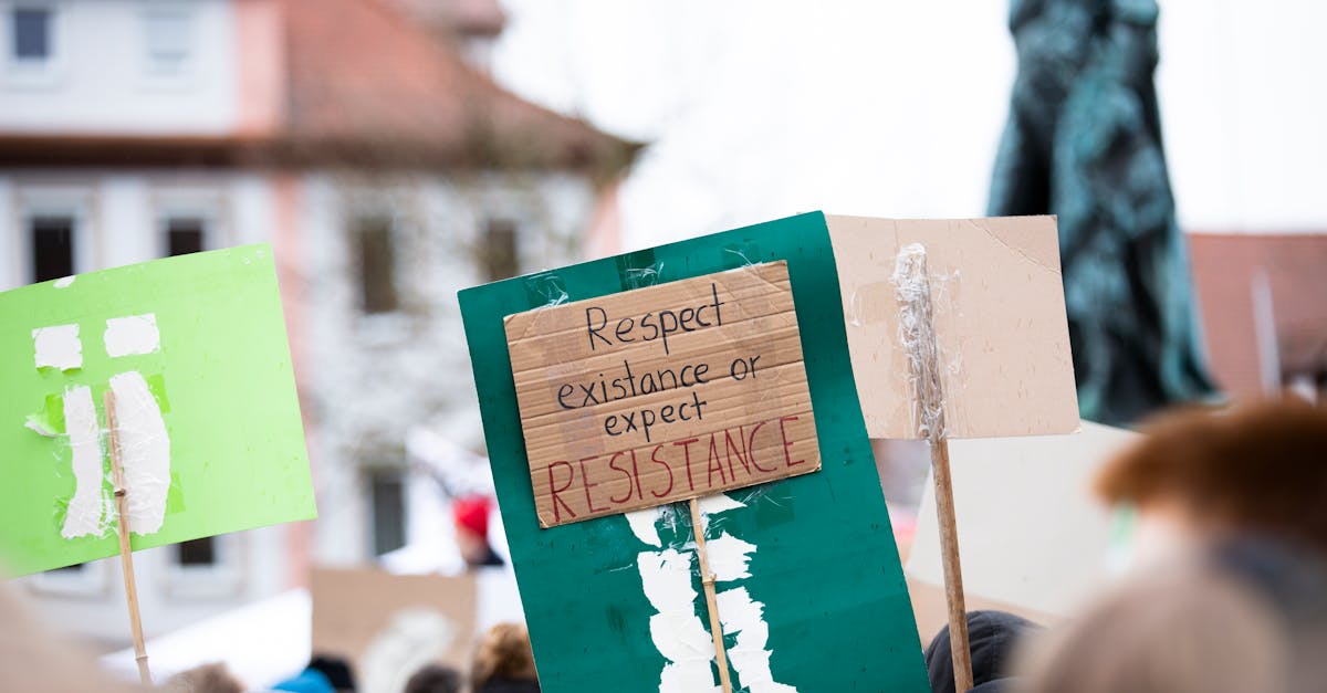 découvrez les initiatives de sensibilisation au climat qui visent à éduquer et mobiliser les citoyens pour une planète plus durable. rejoignez le mouvement pour un avenir respectueux de l'environnement.