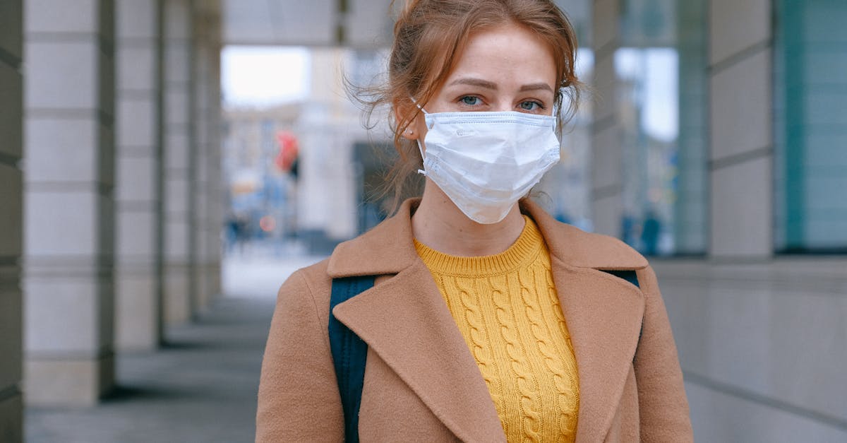 découvrez l'importance de la santé publique, ses enjeux, et les initiatives visant à améliorer le bien-être collectif. apprenez comment les politiques de santé influencent nos vies et contribuent à la prévention des maladies.