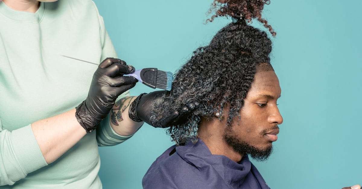 trouvez les meilleurs coiffeurs près de chez vous pour des coupes de cheveux tendance, des soins personnalisés et un style adapté à votre personnalité.