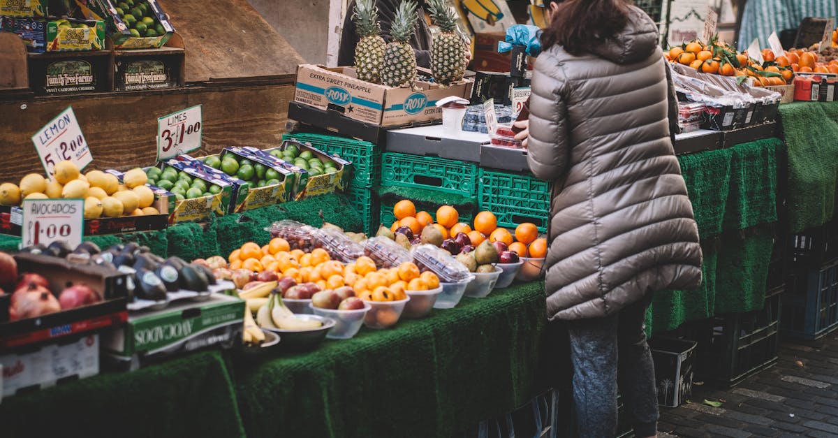 découvrez l'importance de l'engagement communautaire et comment il renforce les liens sociaux, favorise la participation citoyenne et crée des environnements inclusifs. impliquez-vous dans des initiatives locales pour un impact positif.