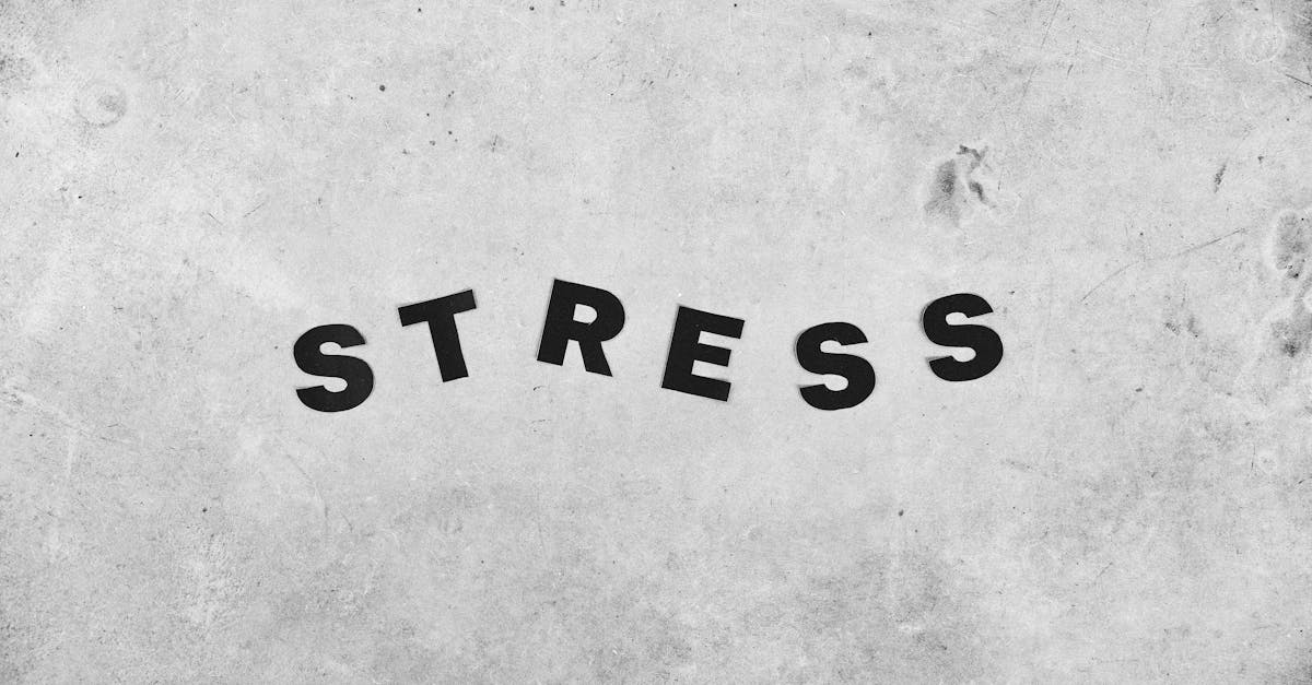 découvrez ce qu'est l'éco-anxiété, ses causes, ses effets sur la santé mentale et des conseils pour la gérer face aux préoccupations environnementales.