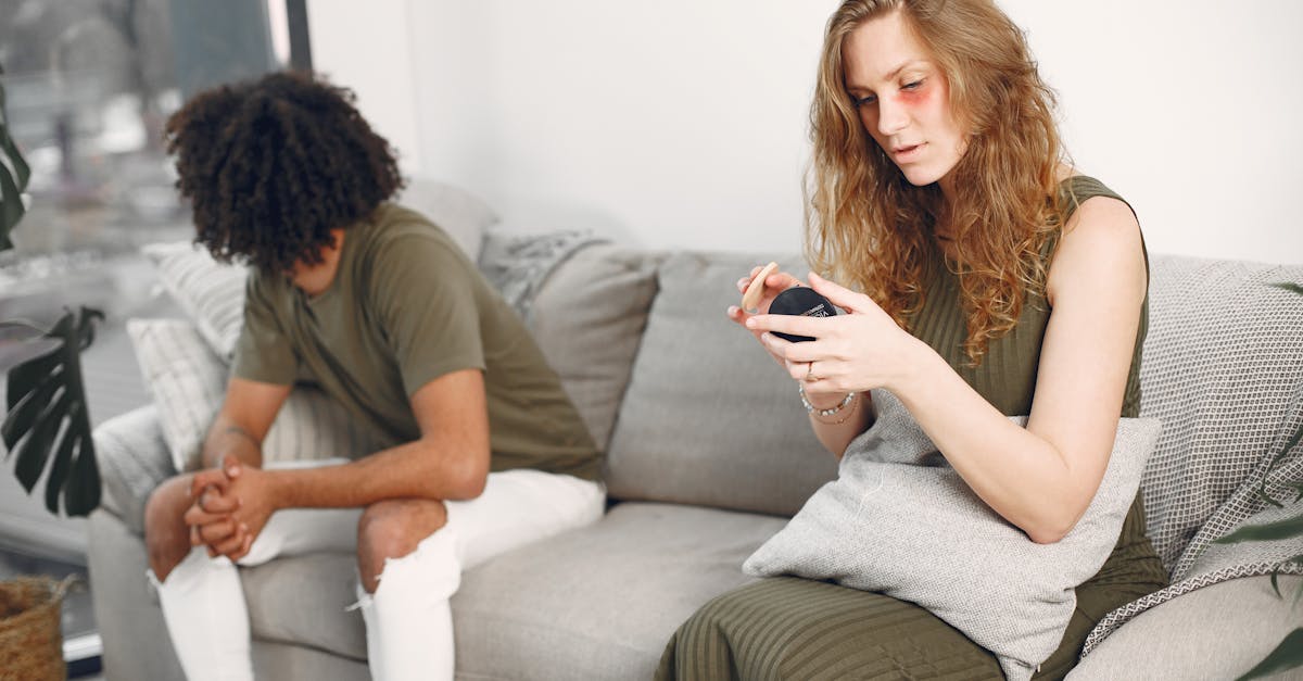« Une peur jamais ressentie » : un homme persuadé que sa femme le trompe et dérobe les fonds de son entreprise