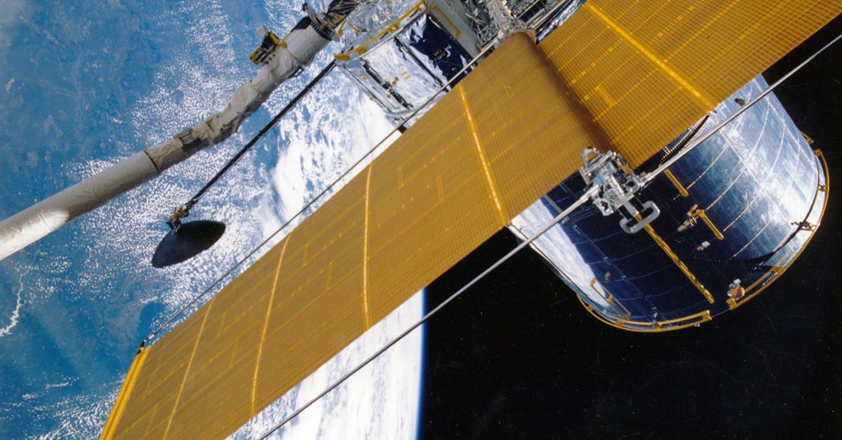 Le satellite français MicroCarb, l’outil de détection du CO2, se prépare à prendre son envol depuis Toulouse face au changement climatique