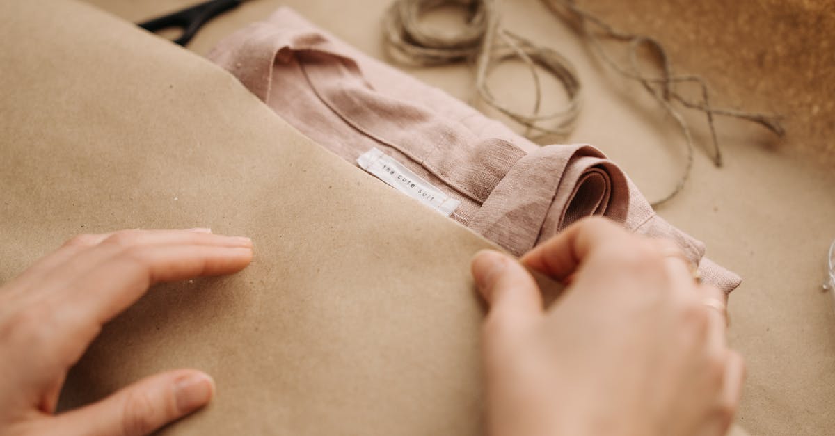 Mode Éphémère : Vers des Régulations Européennes pour un Consommation Textile Durable
