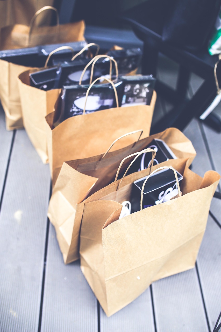 Emballage réutilisable pour les courses : avantages, conseils et astuces pour une consommation responsable