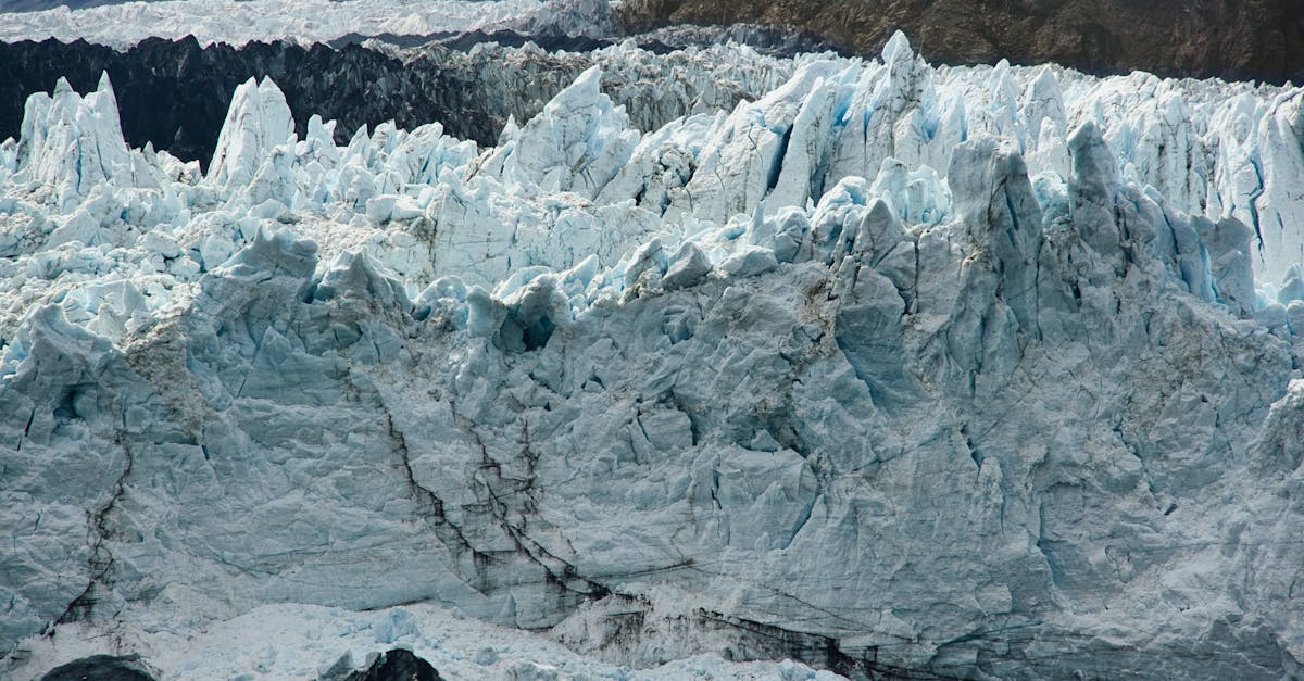 Le réchauffement climatique en milieu montagnard s’intensifie plus vite que prévu, menaçant la vie de milliards de personnes