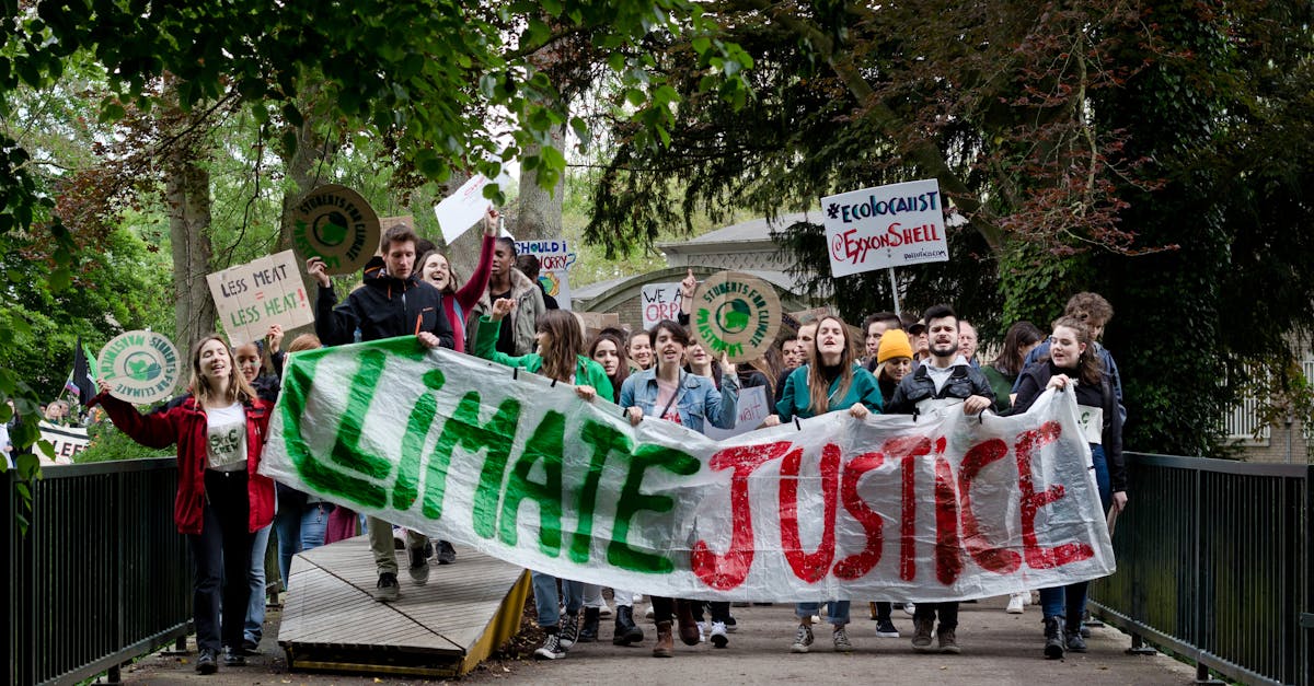 découvrez l'engagement croissant des jeunes et des communautés à travers le monde en faveur de l'activisme climatique. explorez les initiatives, les mouvements et les actions concrètes qui visent à lutter contre le changement climatique et à promouvoir un avenir durable pour notre planète.