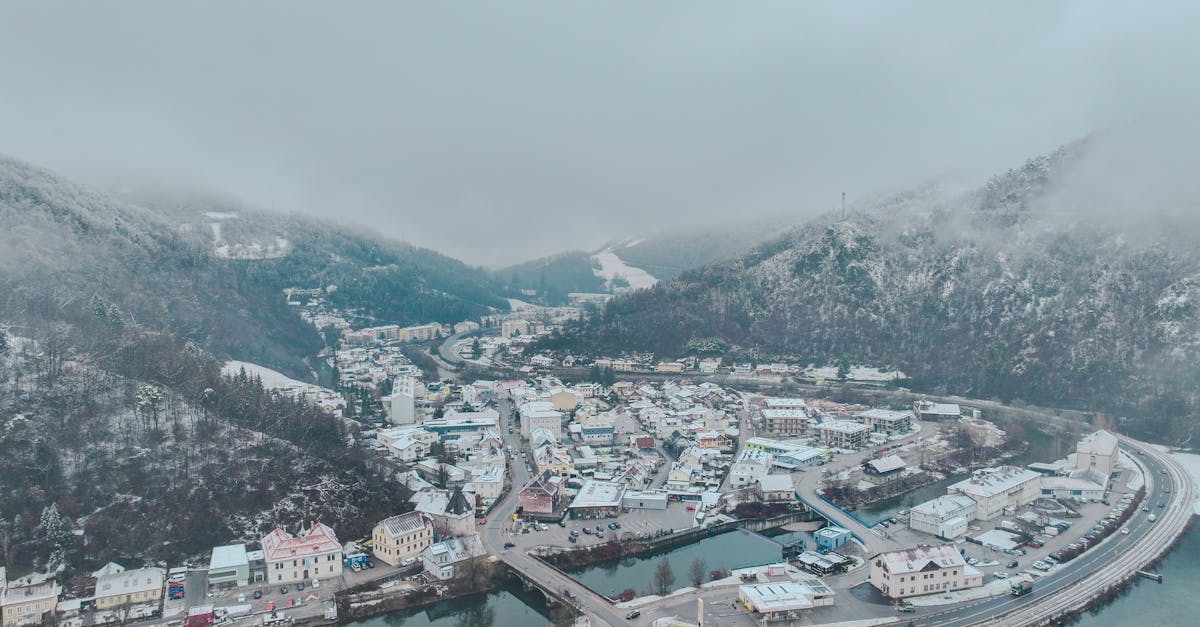 découvrez comment la diplomatie climatique joue un rôle crucial dans la lutte contre le changement climatique, en réunissant des nations pour collaborer et adopter des solutions durables pour notre planète.