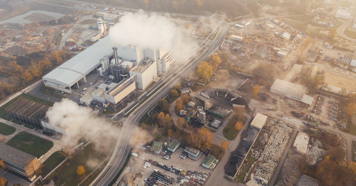 découvrez les enjeux et les stratégies de la neutralité carbone, un objectif crucial pour lutter contre le changement climatique. apprenez comment les entreprises et les gouvernements s'engagent à réduire leur empreinte carbone et à atteindre des émissions nettes nulles d'ici 2050.