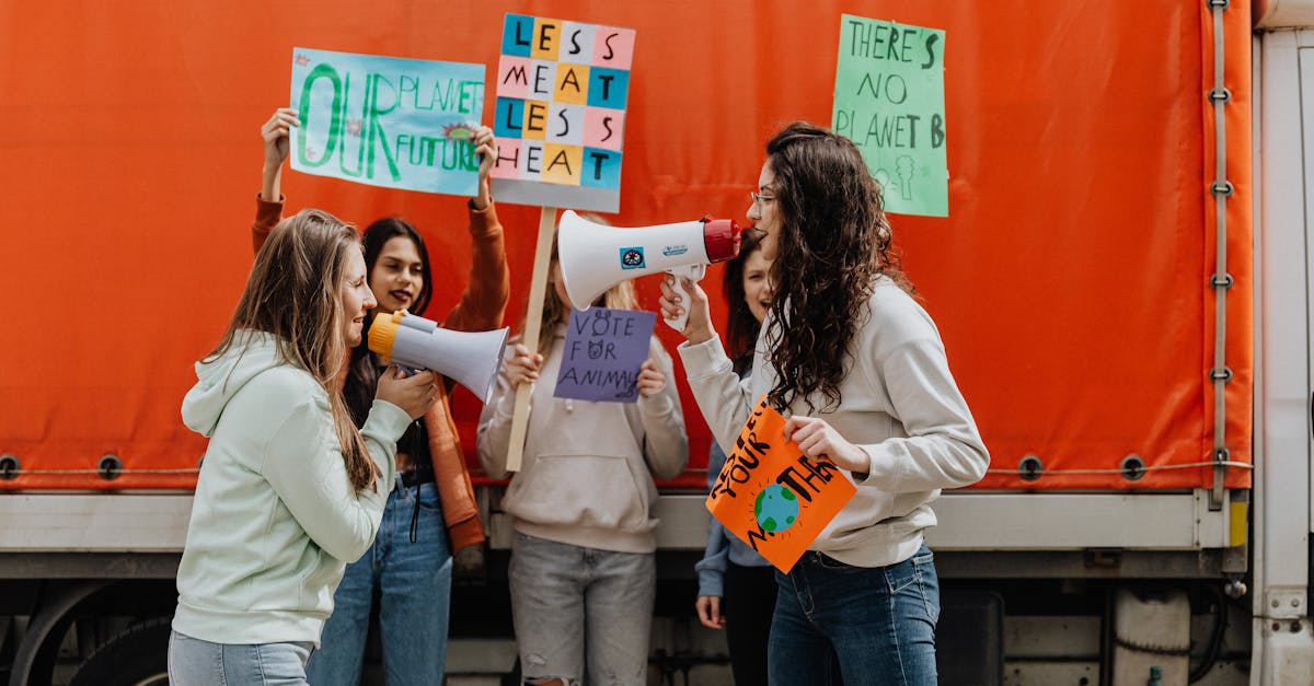 découvrez le rôle essentiel des femmes dans l'activisme environnemental. explorez comment leur leadership, leur créativité et leur détermination contribuent à la lutte contre le changement climatique et à la protection de notre planète.