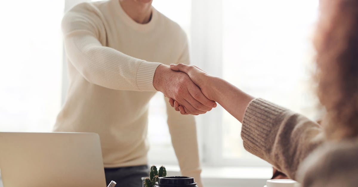 découvrez l'importance des partenariats dans le monde des affaires. apprenez comment développer des collaborations fructueuses et maximiser les opportunités de croissance pour votre entreprise grâce à des alliances stratégiques.