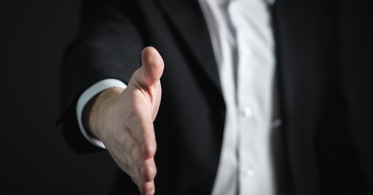 découvrez l'importance des partenariats dans le développement d'une stratégie réussie. apprenez comment établir et entretenir des collaborations solides pour promouvoir la croissance, l'innovation et la réussite mutuelle.