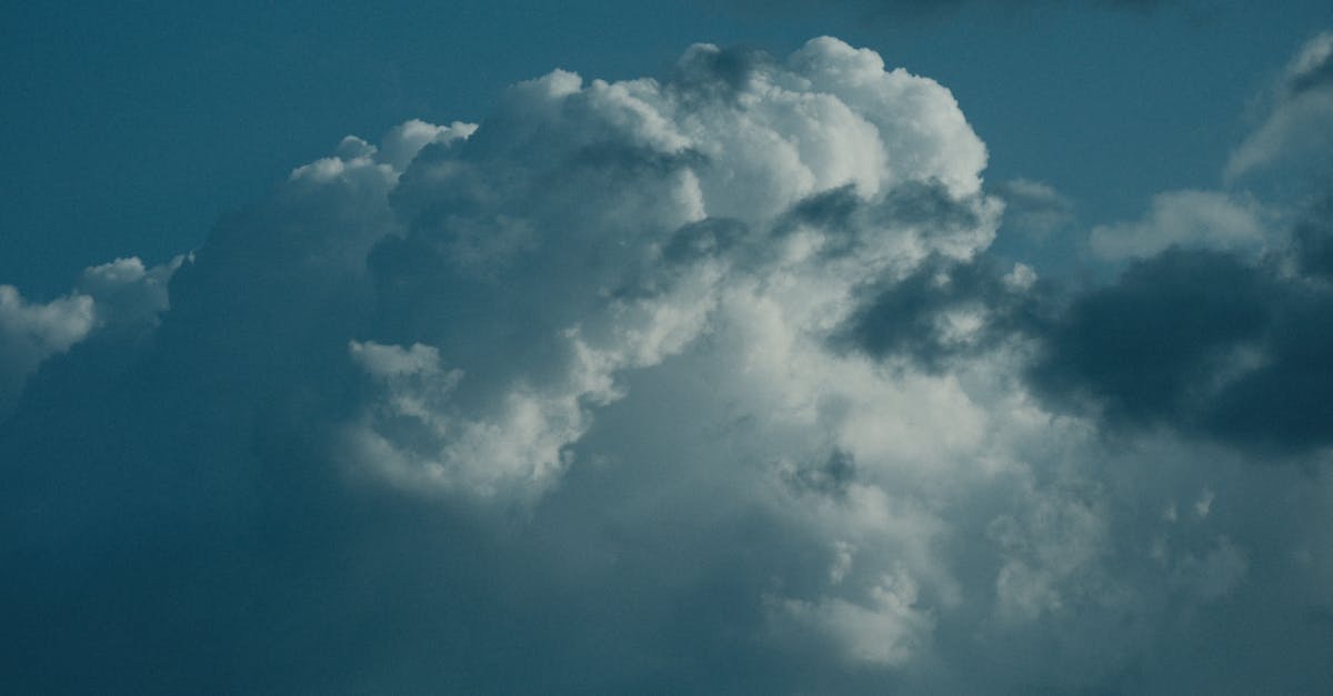 découvrez le climat du scepticisme climatique : une exploration des doutes et des débats autour du changement climatique, des réalités scientifiques aux perceptions publiques, pour mieux comprendre les enjeux environnementaux actuels.
