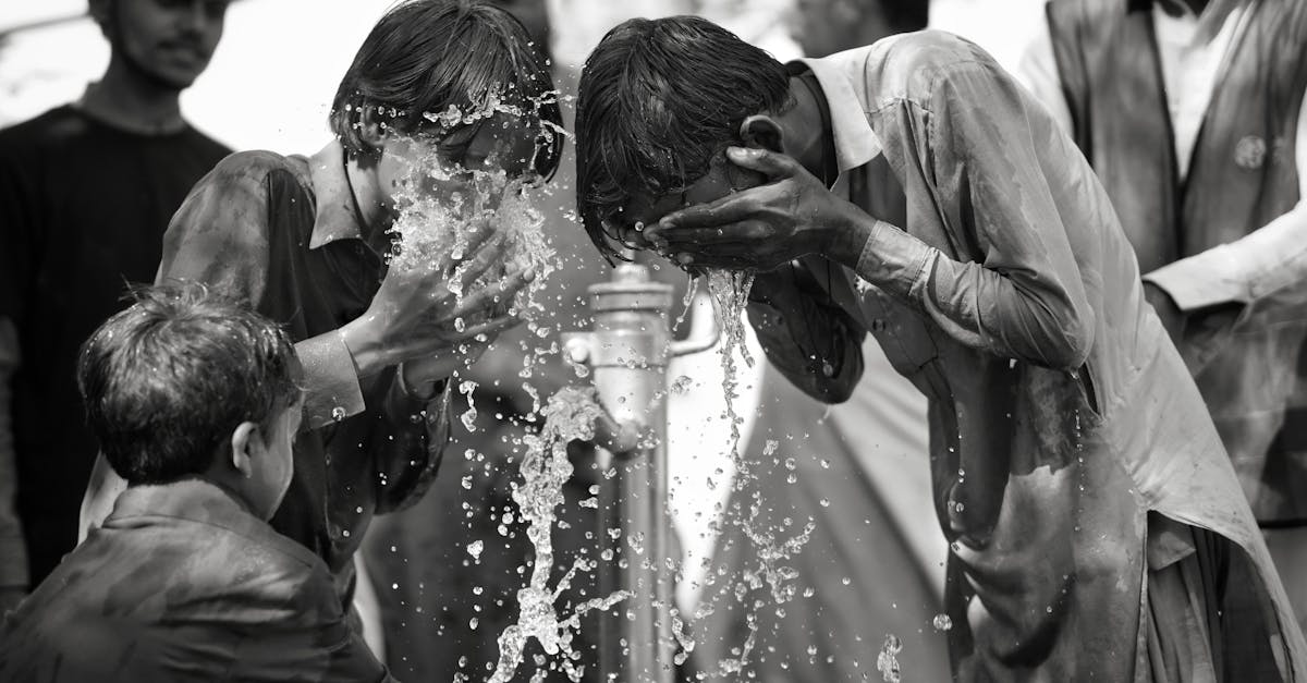 découvrez les enjeux et solutions autour de l'accès à l'eau dans le monde. informez-vous sur les défis environnementaux, les innovations durables et les initiatives communautaires visant à garantir l'accès à cette ressource vitale pour tous.