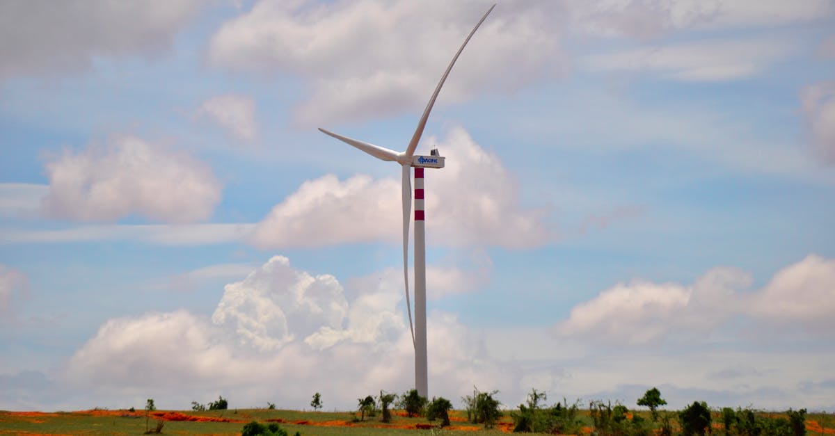 découvrez les politiques climatiques essentielles pour lutter contre le changement climatique. analyse des mesures mises en place à travers le monde pour réduire les émissions de gaz à effet de serre et promouvoir un avenir durable.