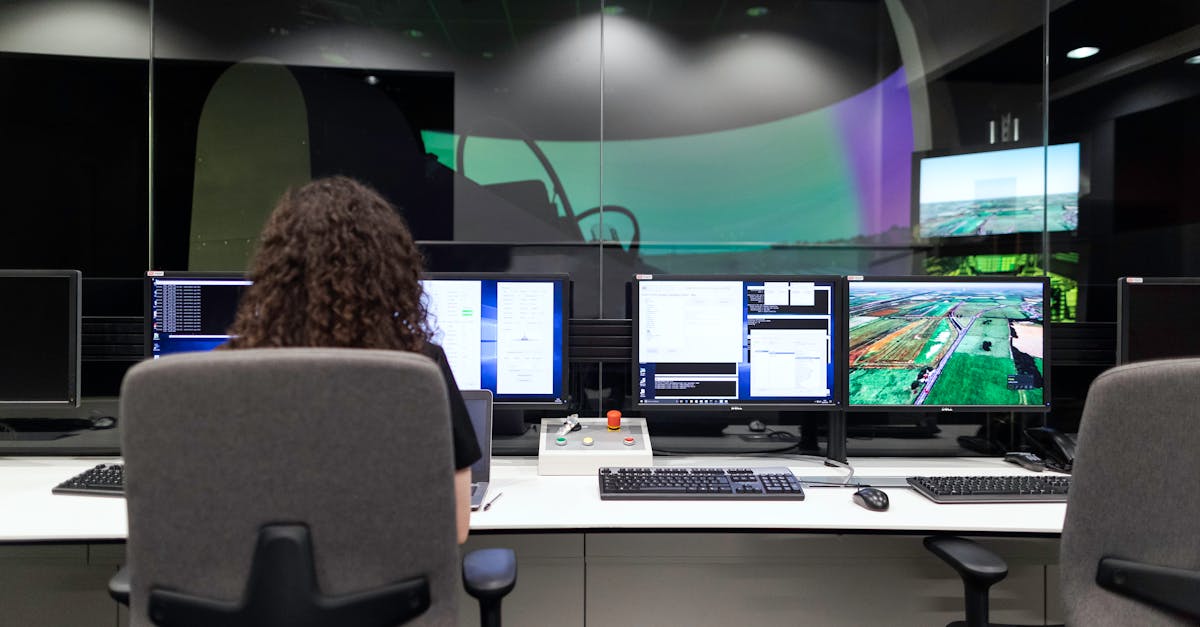 découvrez tout sur les data centers : leur fonctionnement, leur importance dans le stockage et le traitement des données, et les meilleures pratiques pour assurer leur sécurité et efficacité. plongez dans l'univers technologique qui soutient notre ère numérique.