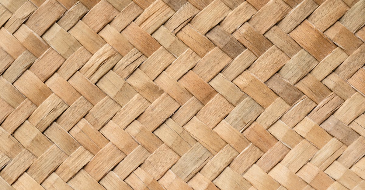 découvrez comment adopter une consommation textile durable : conseils, bonnes pratiques et solutions pour choisir des vêtements respectueux de l'environnement et responsables.