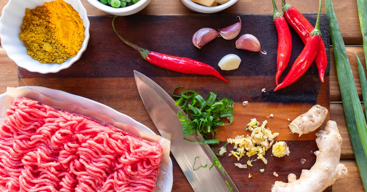 découvrez tout sur les pfas : définition, usages, risques pour la santé et l’environnement, règlementations et solutions pour limiter l’exposition à ces substances chimiques persistantes.