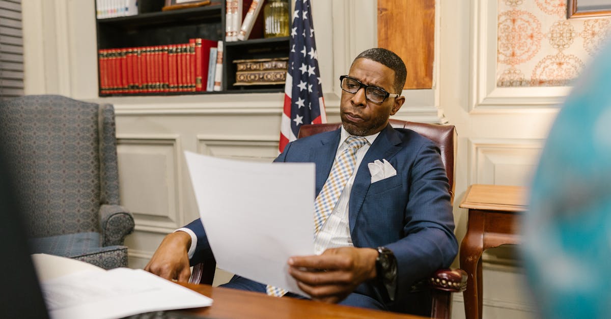 découvrez les principes essentiels de la gouvernance d'entreprise pour assurer la transparence, la responsabilité et la performance durable de votre organisation.