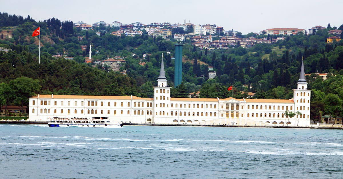 d&eacute;couvrez nos &eacute;chantillons climatiques militaires, con&ccedil;us pour tester la r&eacute;sistance et la durabilit&eacute; dans des conditions extr&ecirc;mes.