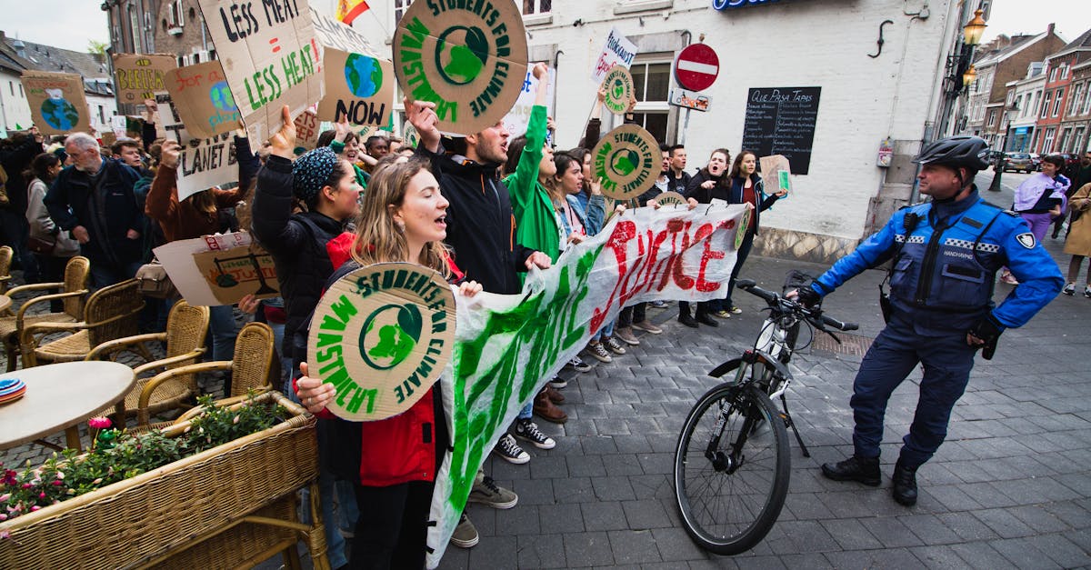 découvrez les conséquences alarmantes de l'inaction face au changement climatique et l'urgence d'agir pour préserver notre planète.