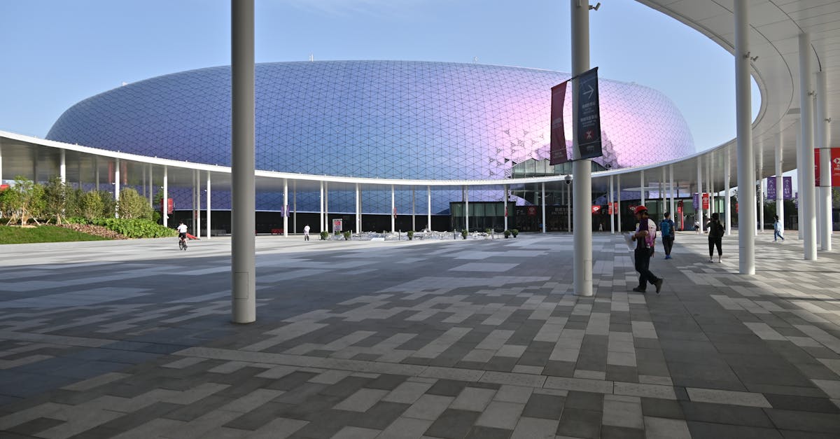 d&eacute;couvrez le corridor climatique, un espace essentiel facilitant la migration des esp&egrave;ces face aux changements environnementaux pour pr&eacute;server la biodiversit&eacute;.