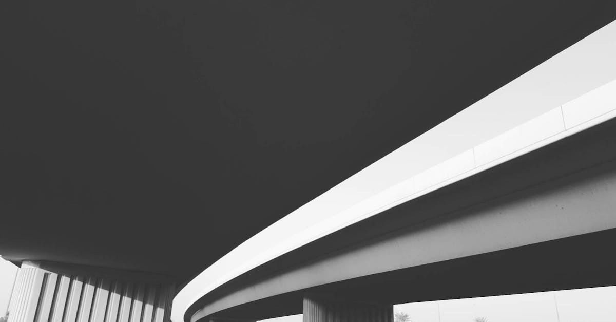 d&eacute;couvrez le march&eacute; du carbone, ses m&eacute;canismes, son impact environnemental et &eacute;conomique, ainsi que les opportunit&eacute;s pour les entreprises et les particuliers de r&eacute;duire leur empreinte carbone.