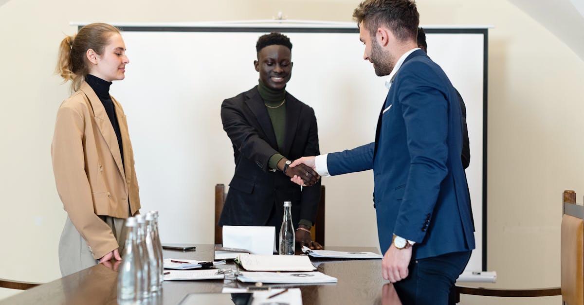 d&eacute;couvrez les associations &eacute;cologiques, leurs interactions dans les &eacute;cosyst&egrave;mes et leur r&ocirc;le essentiel pour la biodiversit&eacute; et la protection de l'environnement.