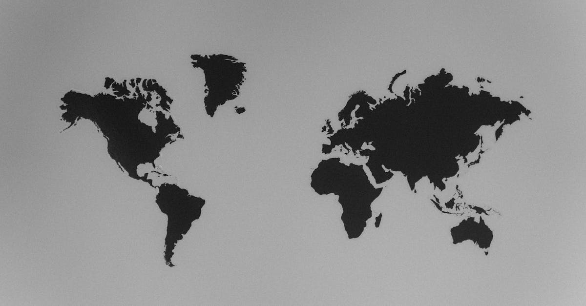 analyse approfondie des enjeux g&eacute;opolitiques mondiaux, des relations internationales et des dynamiques de pouvoir entre les &eacute;tats.