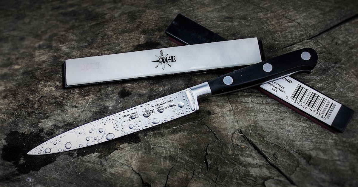 d&eacute;couvrez tout ce qu'il faut savoir sur les attaques au couteau, leurs causes, leurs cons&eacute;quences, et les mesures de pr&eacute;vention pour assurer la s&eacute;curit&eacute;.