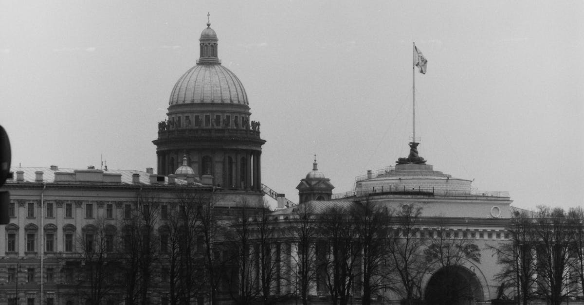 d&eacute;couvrez toutes les informations essentielles sur les &eacute;lections municipales &agrave; nantes : candidats, programmes, dates et r&eacute;sultats pour bien suivre le scrutin.