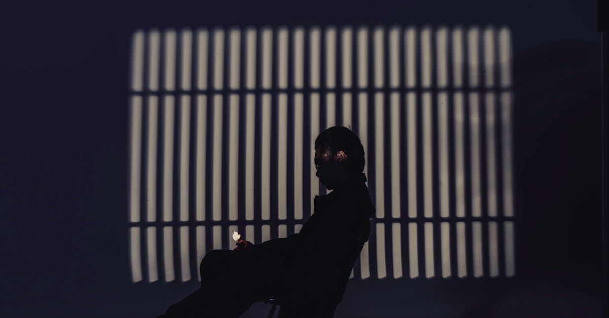 informations et ressources sur le suicide : comprendre, pr&eacute;venir et offrir du soutien &agrave; ceux qui en ont besoin.