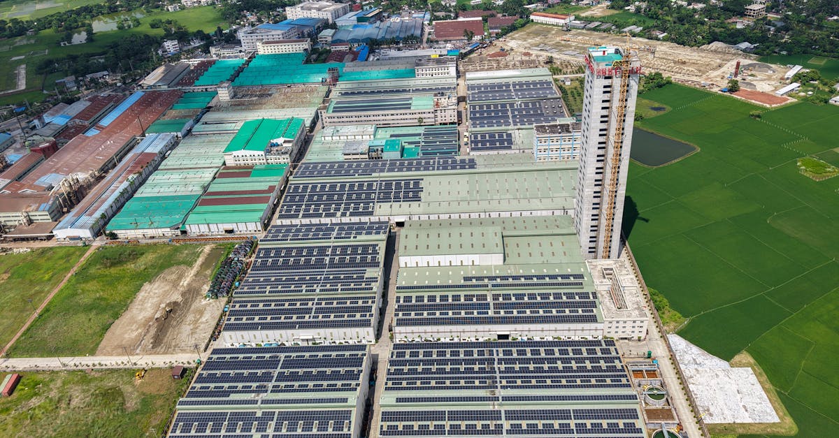 d&eacute;couvrez les strat&eacute;gies et innovations pour un d&eacute;veloppement industriel durable, alliant croissance &eacute;conomique, responsabilit&eacute; environnementale et progr&egrave;s social.