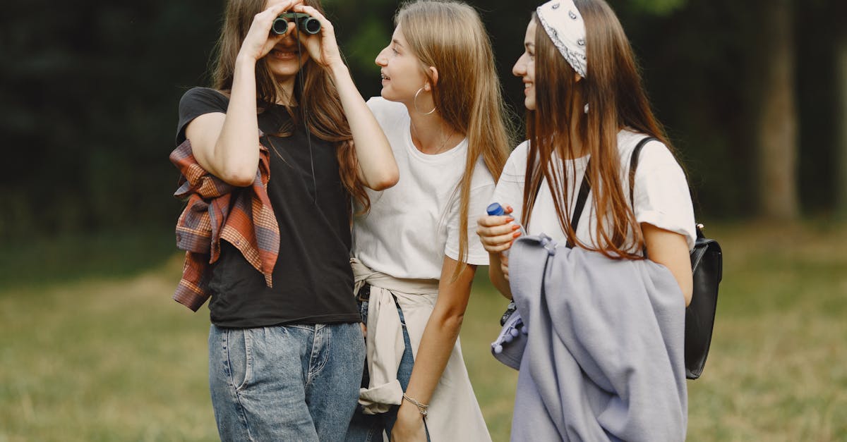 découvrez l'énergie, la créativité et le potentiel de la jeunesse à travers des contenus inspirants et motivants.