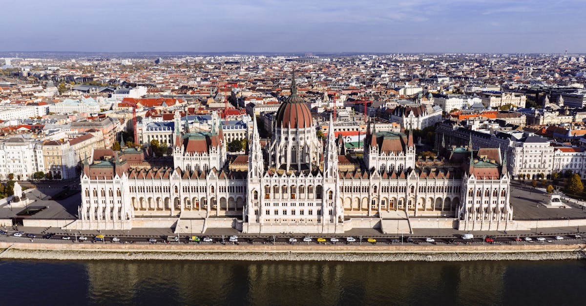 &eacute;lections en hongrie : enjeux et perspectives de la transition &eacute;cologique dans le contexte politique actuel.