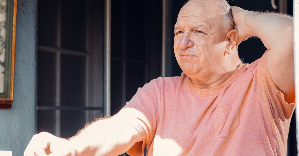 d&eacute;couvrez lee zeldin, homme politique am&eacute;ricain influent, connu pour son engagement et ses contributions dans le domaine public.