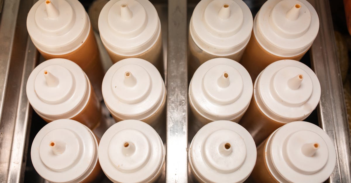 condiment en plastique recycl&eacute; : une solution &eacute;cologique et durable pour vos besoins culinaires, alliant qualit&eacute; et respect de l'environnement.
