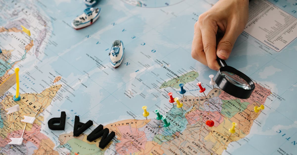 carte climatique interactive offrant des donn&eacute;es d&eacute;taill&eacute;es sur les zones climatiques, temp&eacute;ratures et pr&eacute;cipitations &agrave; travers le monde.