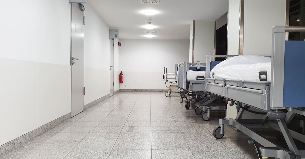 d&eacute;couvrez le projet d'h&ocirc;pital innovant visant &agrave; am&eacute;liorer les soins de sant&eacute; gr&acirc;ce &agrave; des infrastructures modernes et une technologie avanc&eacute;e.