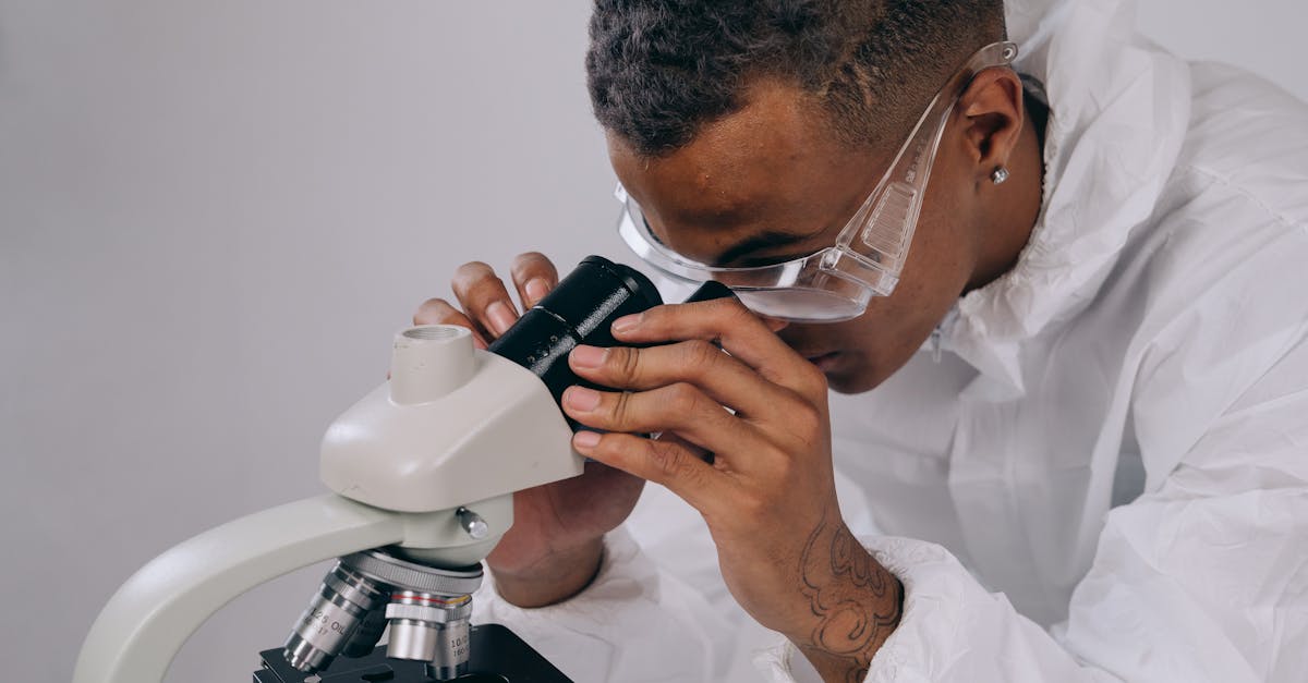 d&eacute;couvrez le processus &eacute;tape par &eacute;tape de la m&eacute;thode scientifique, outil essentiel pour formuler des hypoth&egrave;ses, r&eacute;aliser des exp&eacute;riences et analyser des r&eacute;sultats afin de mieux comprendre le monde qui nous entoure.