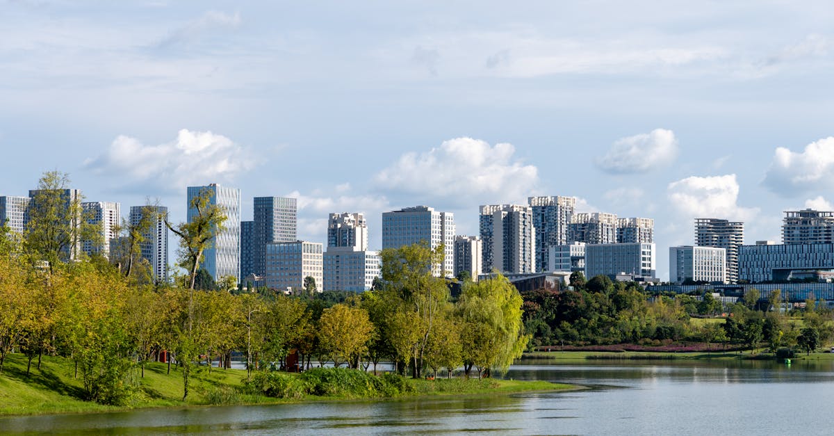 d&eacute;couvrez comment une ville &eacute;conome en eau optimise l'utilisation des ressources hydriques pour un avenir durable et respectueux de l'environnement.